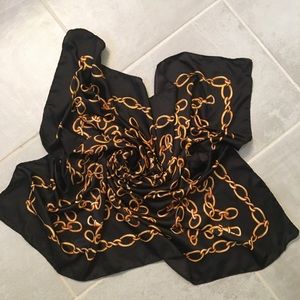 H&M Chain Pattern Scarf